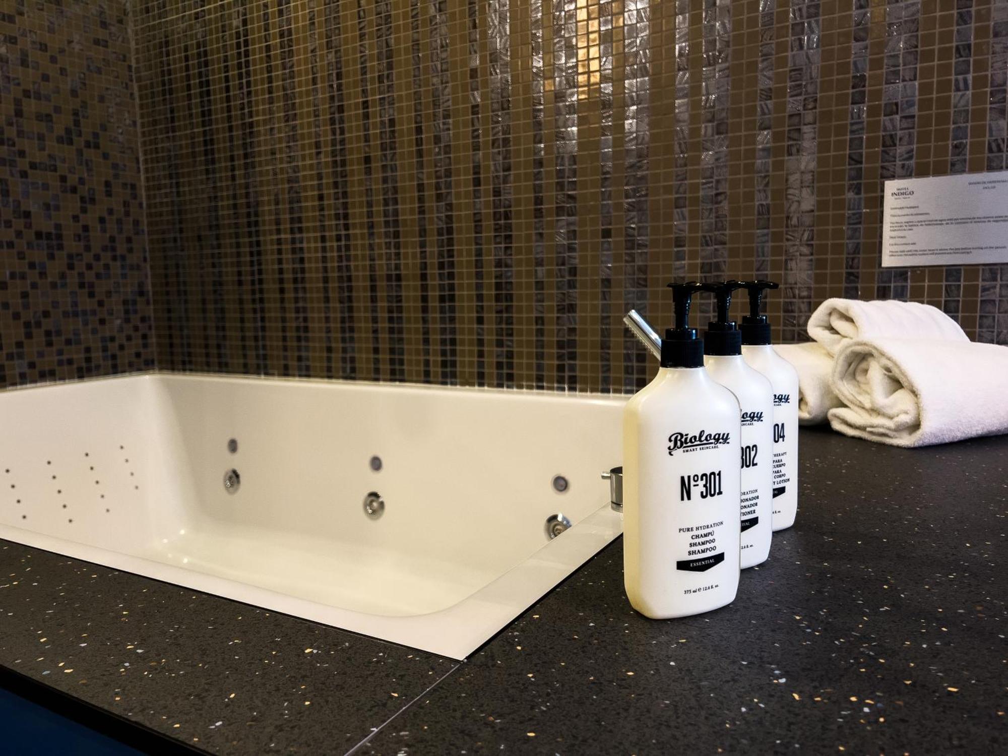 Hotel Indigo Madrid - Gran Via By Ihg Esterno foto