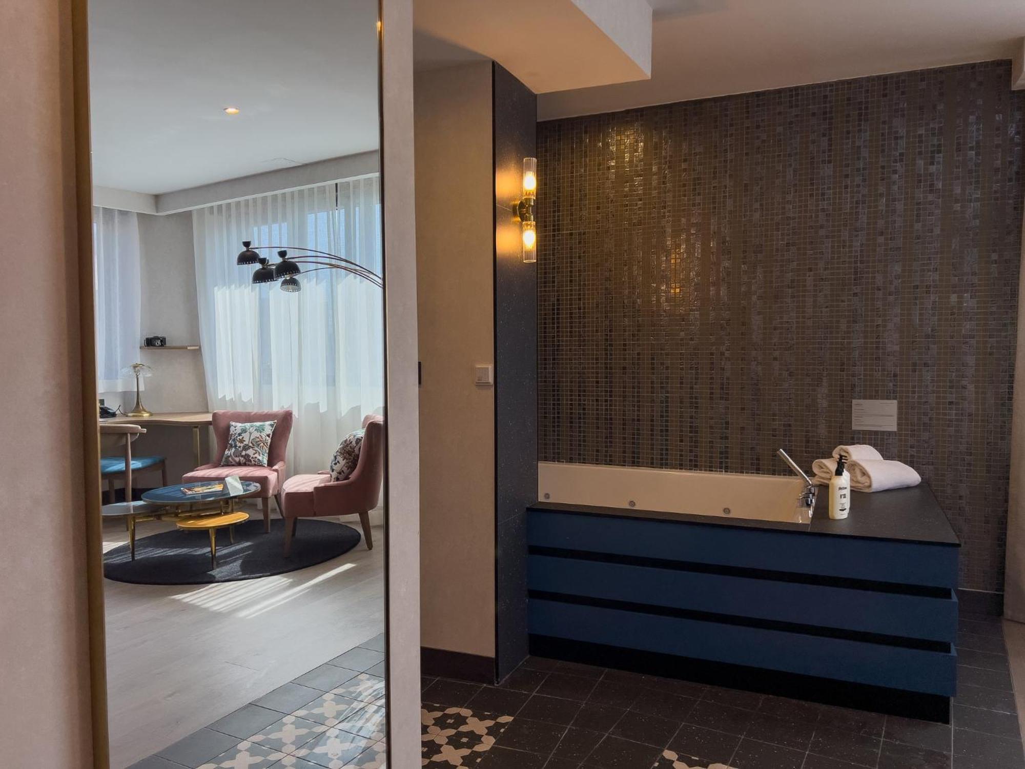Hotel Indigo Madrid - Gran Via By Ihg Esterno foto